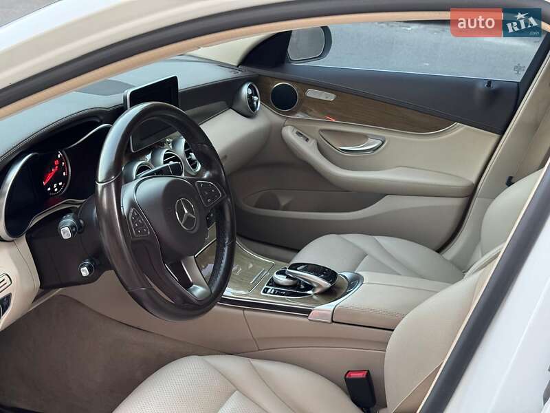 Седан Mercedes-Benz C-Class 2014 в Киеве