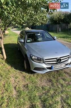 Универсал Mercedes-Benz C-Class 2016 в 