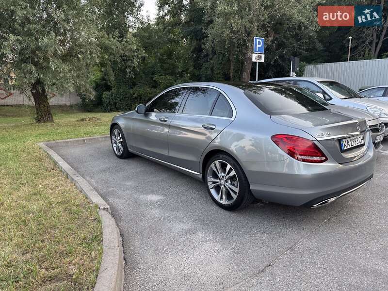 Седан Mercedes-Benz C-Class 2014 в Киеве фото 7 Седан Mercedes-Benz C-Class 2014 в Киеве