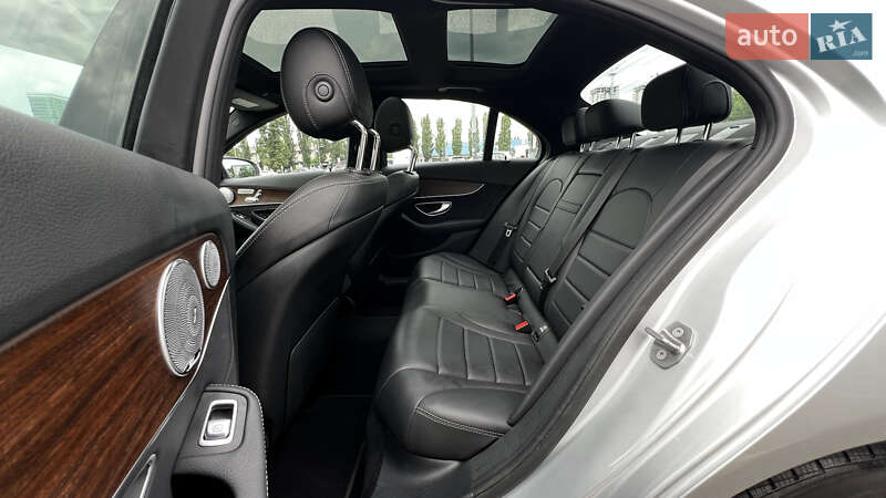 Седан Mercedes-Benz C-Class 2020 в Киеве