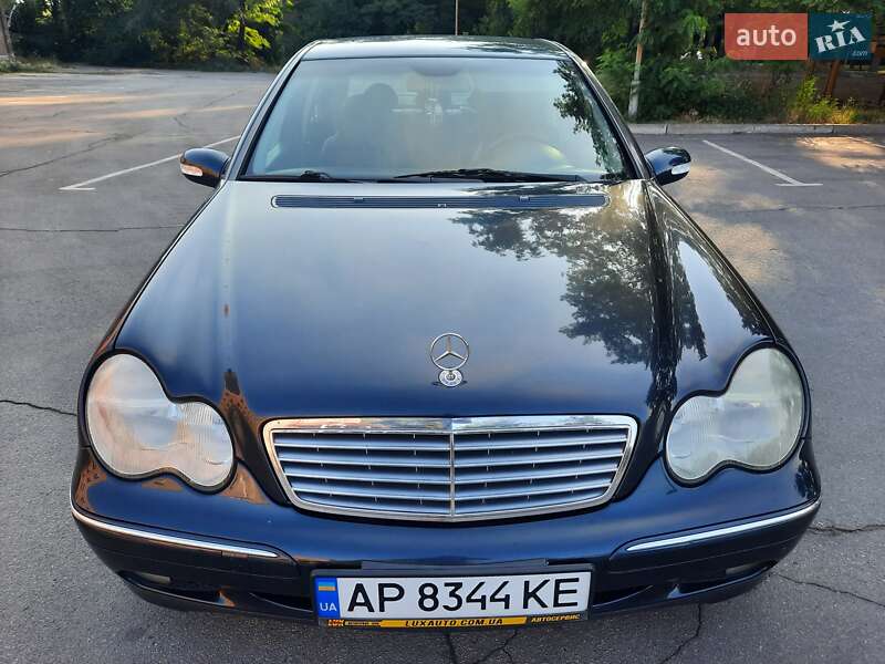 Mercedes-Benz C-Class 2000