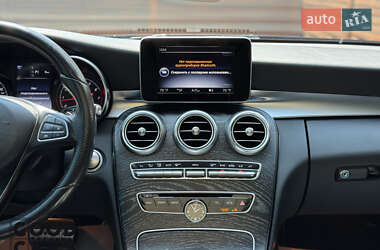 Купе Mercedes-Benz C-Class 2016 в 