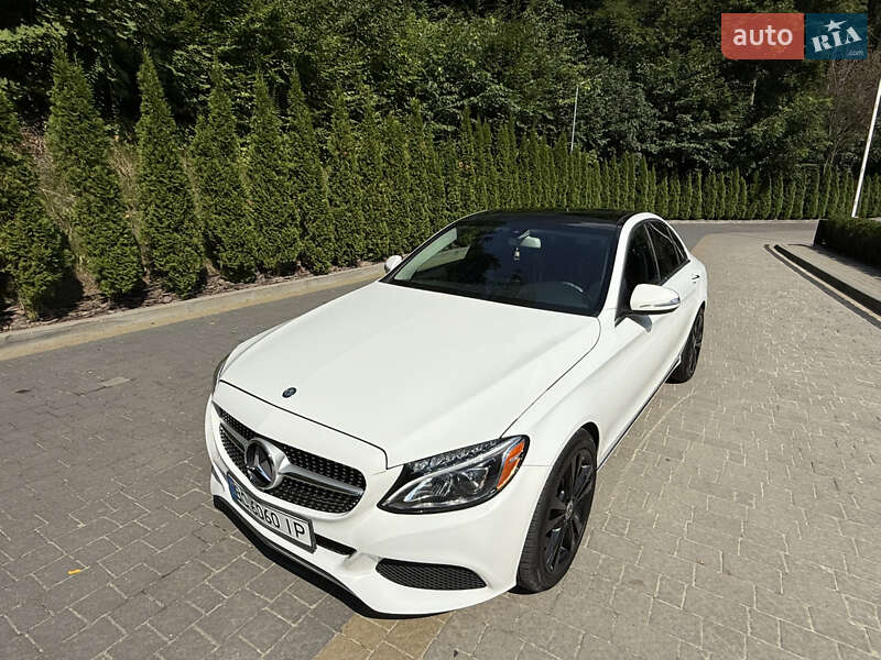 Седан Mercedes-Benz C-Class 2015 в Львове