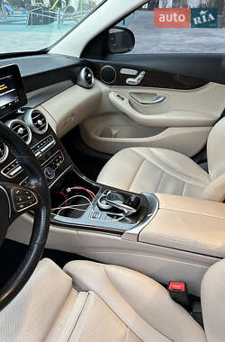 Седан Mercedes-Benz C-Class 2016 в 