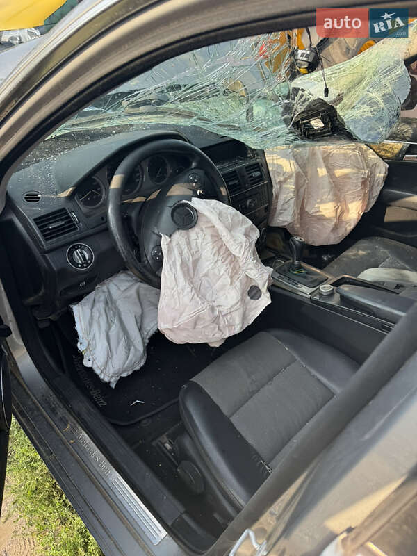 Седан Mercedes-Benz C-Class 2008 в Умани