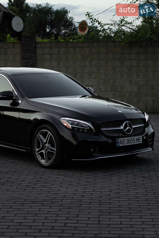 Седан Mercedes-Benz C-Class 2021 в Днепре