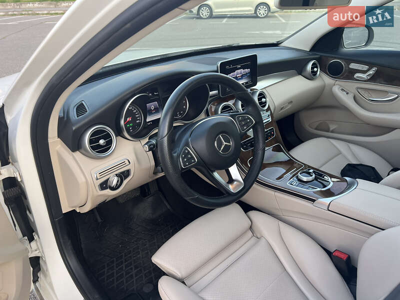 Седан Mercedes-Benz C-Class 2016 в Киеве фото 35 Седан Mercedes-Benz C-Class 2016 в Киеве