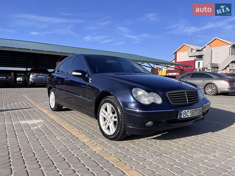 Mercedes-Benz C-Class 2001