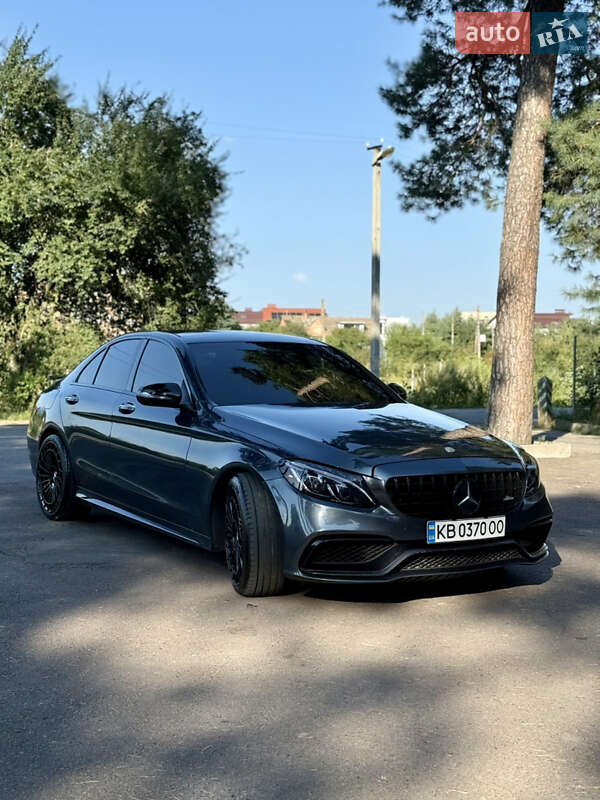 Mercedes-Benz C-Class 2016