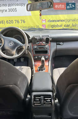Седан Mercedes-Benz C-Class 2002 в 