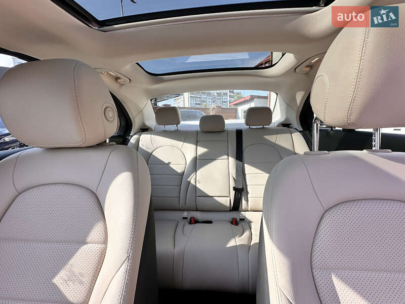 Седан Mercedes-Benz C-Class 2016 в Ивано-Франковске