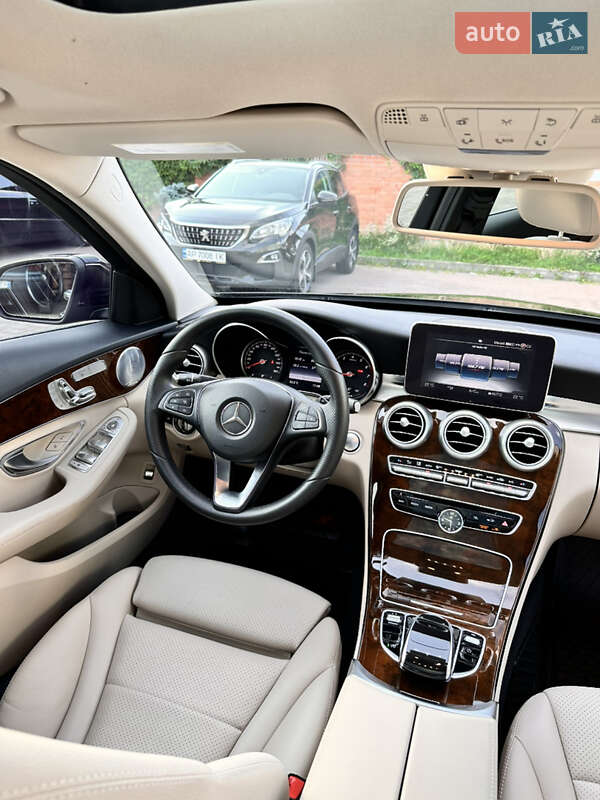 Седан Mercedes-Benz C-Class 2016 в Ивано-Франковске