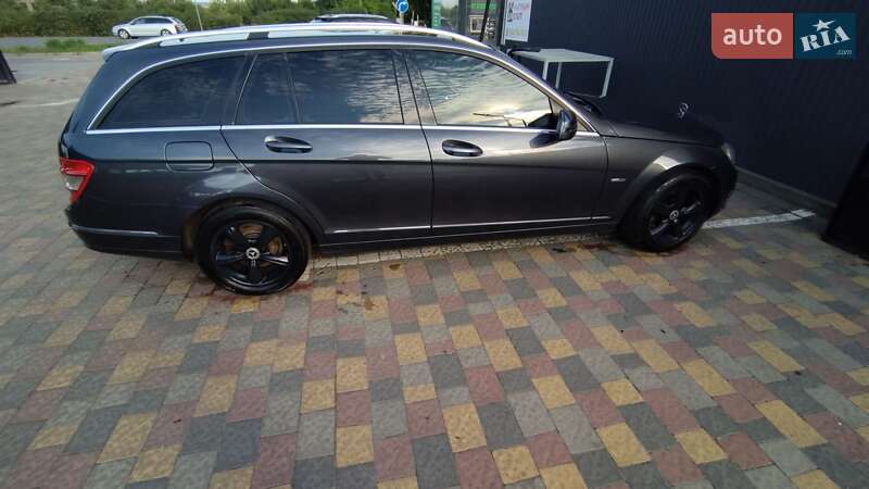 Универсал Mercedes-Benz C-Class 2010 в Ужгороде фото 2 Универсал Mercedes-Benz C-Class 2010 в Ужгороде