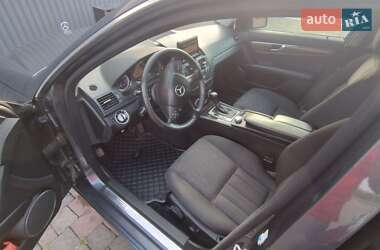 Универсал Mercedes-Benz C-Class 2010 в 