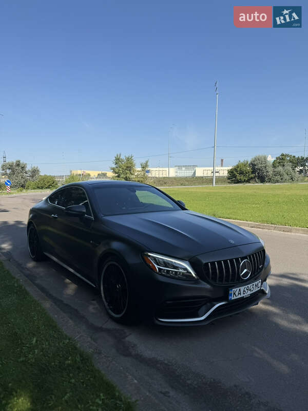 Купе Mercedes-Benz C-Class 2019 в Киеве фото 3 Купе Mercedes-Benz C-Class 2019 в Киеве