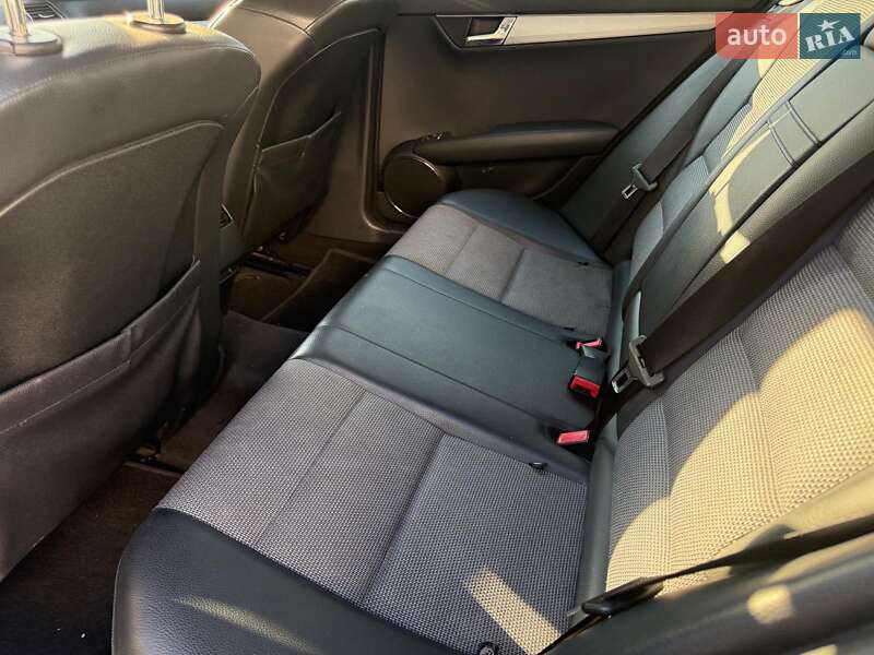 Универсал Mercedes-Benz C-Class 2008 в Одессе