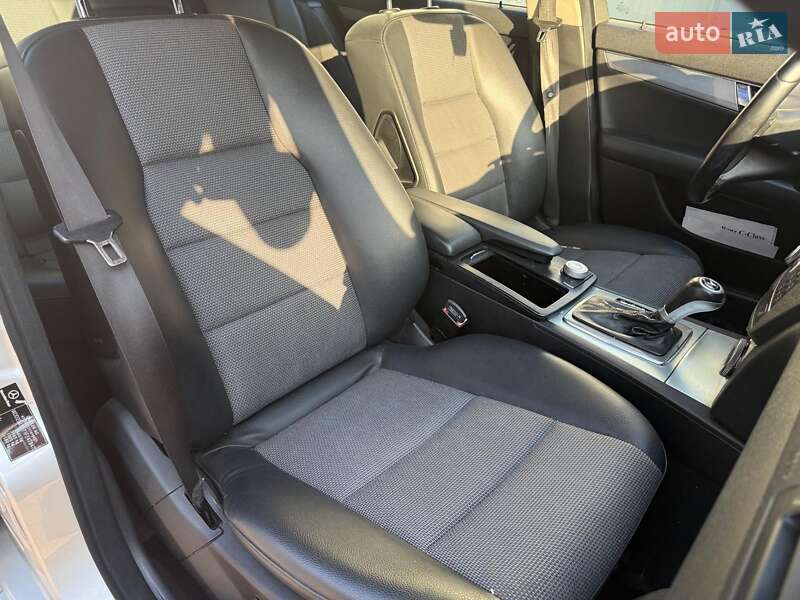 Универсал Mercedes-Benz C-Class 2008 в Одессе