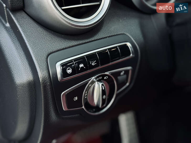 Седан Mercedes-Benz C-Class 2015 в Києві