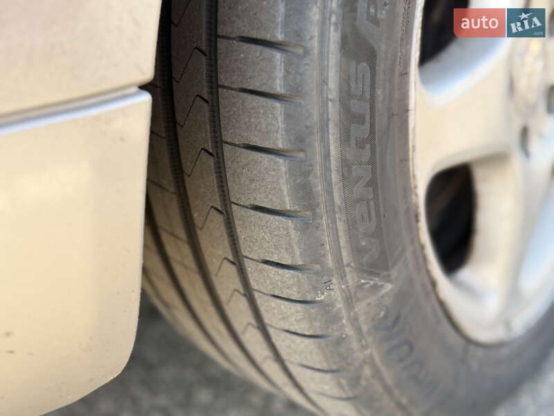 Седан Mercedes-Benz C-Class 2003 в Киеве фото 10 Седан Mercedes-Benz C-Class 2003 в Киеве