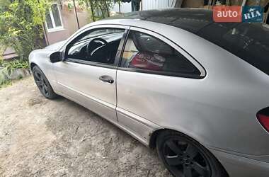 Купе Mercedes-Benz C-Class 2001 в Киеве