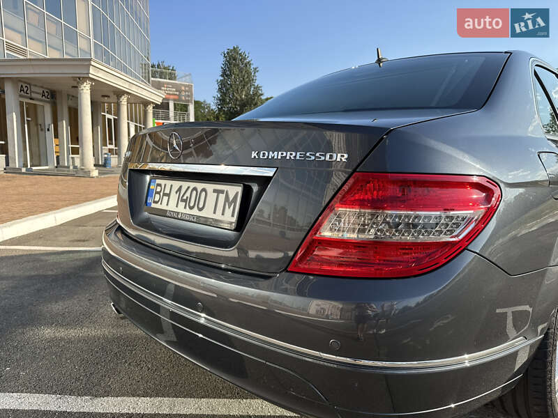 Седан Mercedes-Benz C-Class 2008 в Одессе
