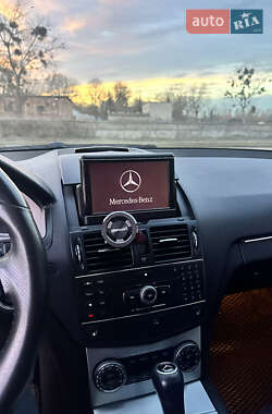 Седан Mercedes-Benz C-Class 2007 в 