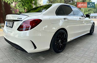 Седан Mercedes-Benz C-Class 2017 в 