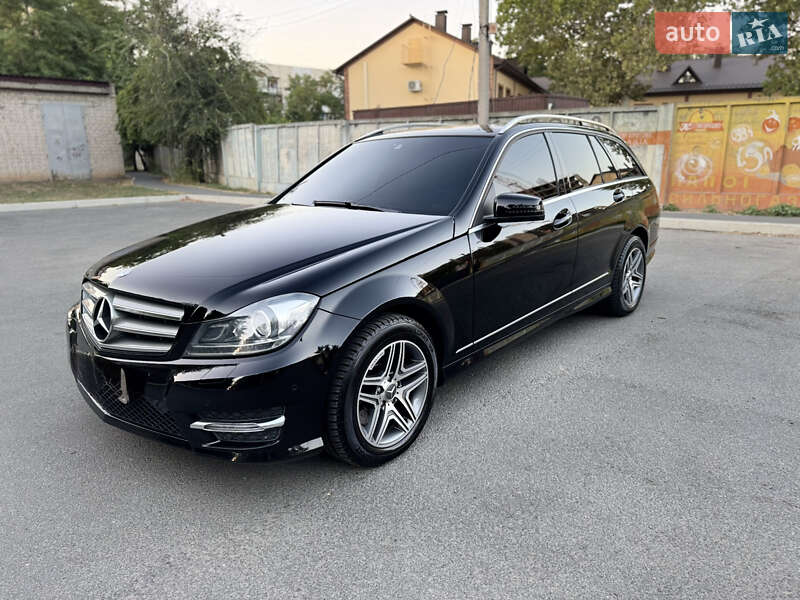 Mercedes-Benz C-Class 2013
