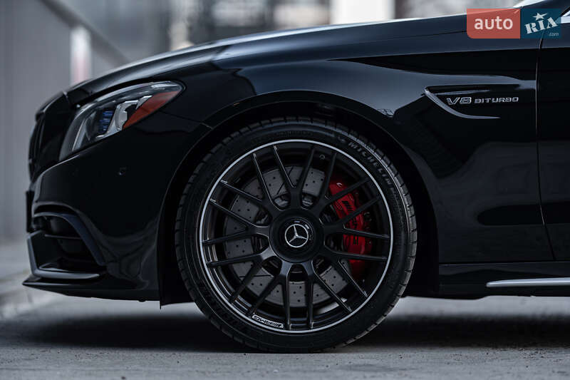 Седан Mercedes-Benz C-Class 2019 в Києві