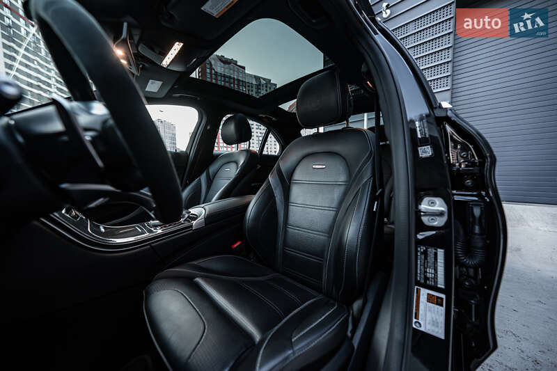 Седан Mercedes-Benz C-Class 2019 в Києві