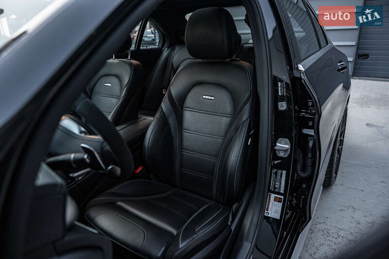 Седан Mercedes-Benz C-Class 2019 в Києві