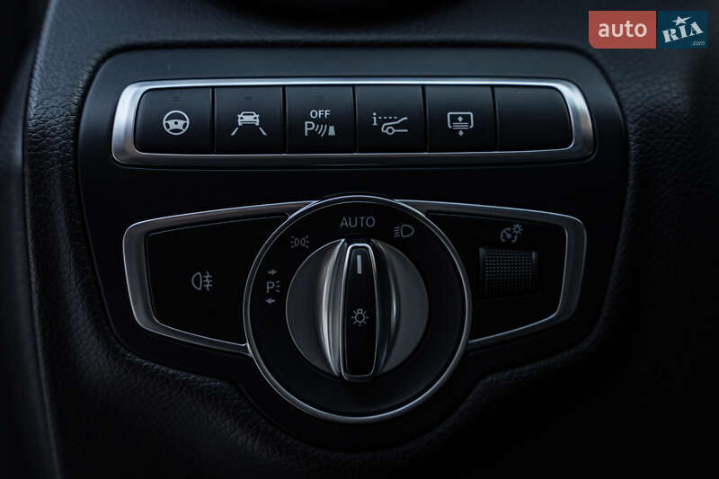 Седан Mercedes-Benz C-Class 2019 в Києві