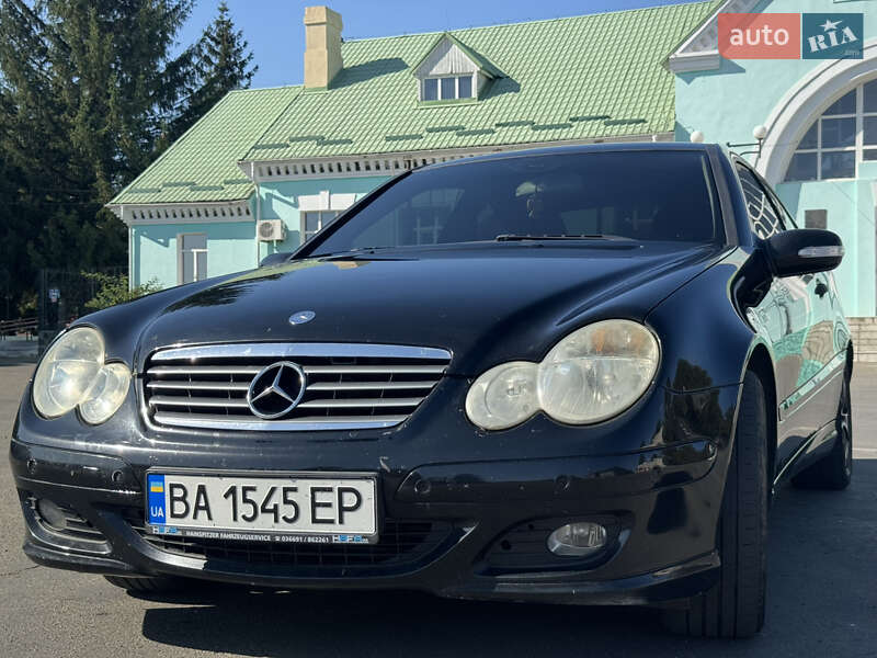 Купе Mercedes-Benz C-Class 2005 в Гайвороне