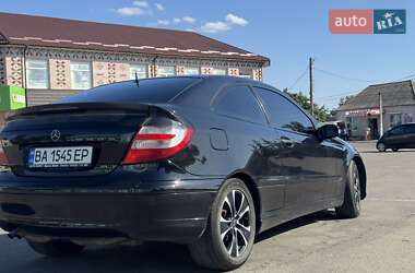 Купе Mercedes-Benz C-Class 2005 в 