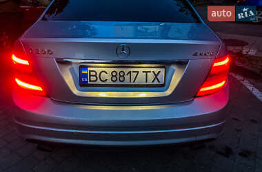 Седан Mercedes-Benz C-Class 2011 в Львове