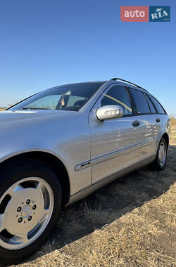 Универсал Mercedes-Benz C-Class 2003 в 