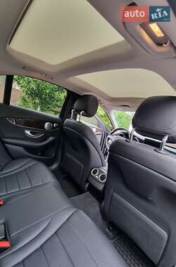 Седан Mercedes-Benz C-Class 2017 в 
