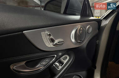 Купе Mercedes-Benz C-Class 2016 в 