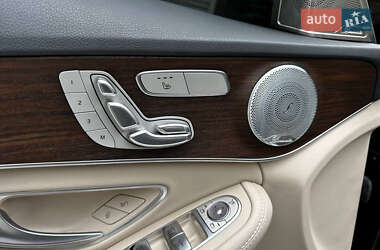 Седан Mercedes-Benz C-Class 2021 в 