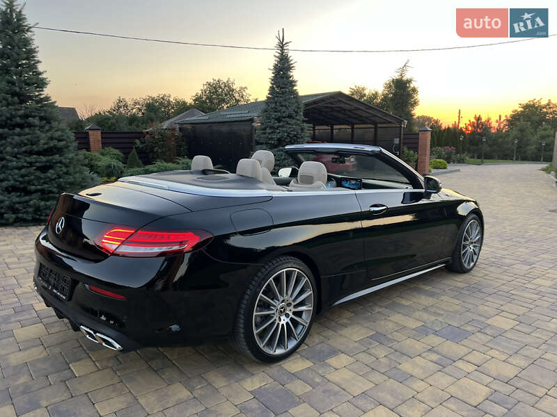Кабриолет Mercedes-Benz C-Class 2019 в Киеве