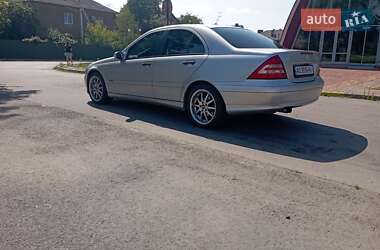 Седан Mercedes-Benz C-Class 2005 в 