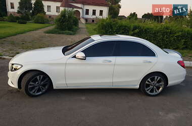 Седан Mercedes-Benz C-Class 2017 в 