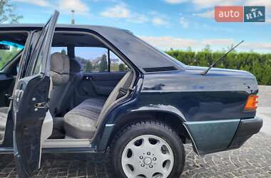 Седан Mercedes-Benz C-Class 1992 в 