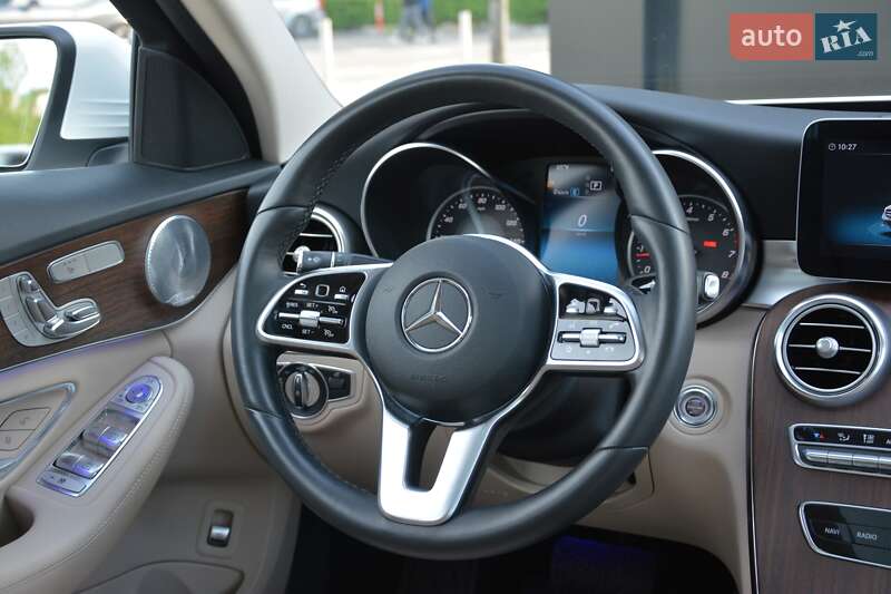 Седан Mercedes-Benz C-Class 2019 в Киеве