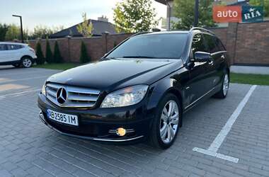 Универсал Mercedes-Benz C-Class 2011 в Виннице