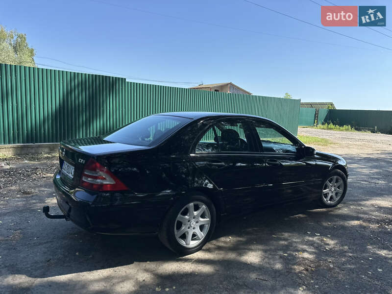Седан Mercedes-Benz C-Class 2007 в Дубно