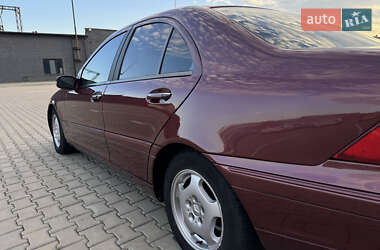 Седан Mercedes-Benz C-Class 2000 в 