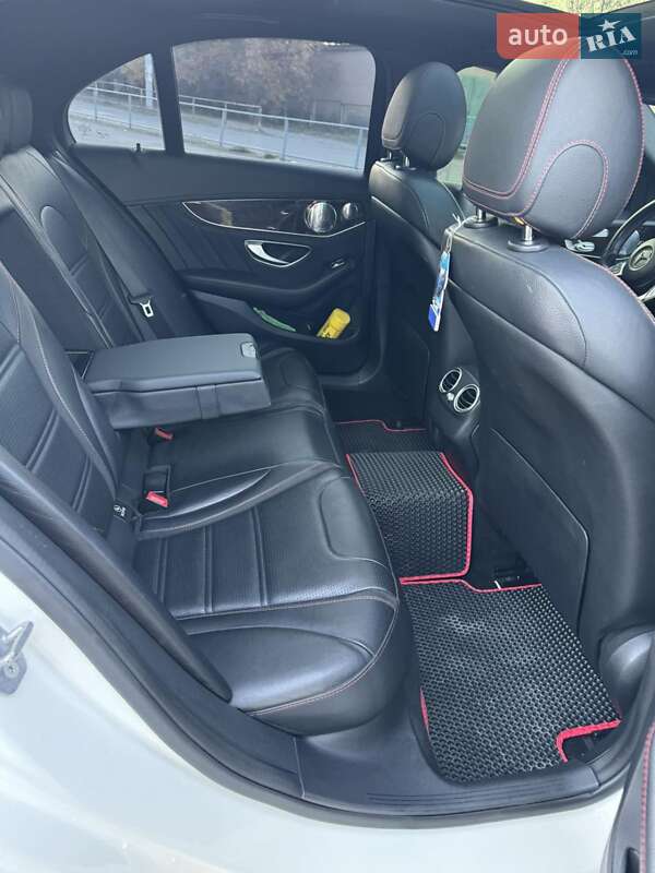 Седан Mercedes-Benz C-Class 2017 в Умани