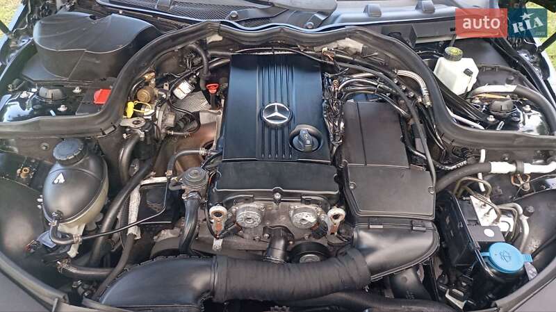 Седан Mercedes-Benz C-Class 2007 в Дубно