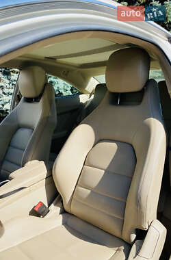 Купе Mercedes-Benz C-Class 2011 в 